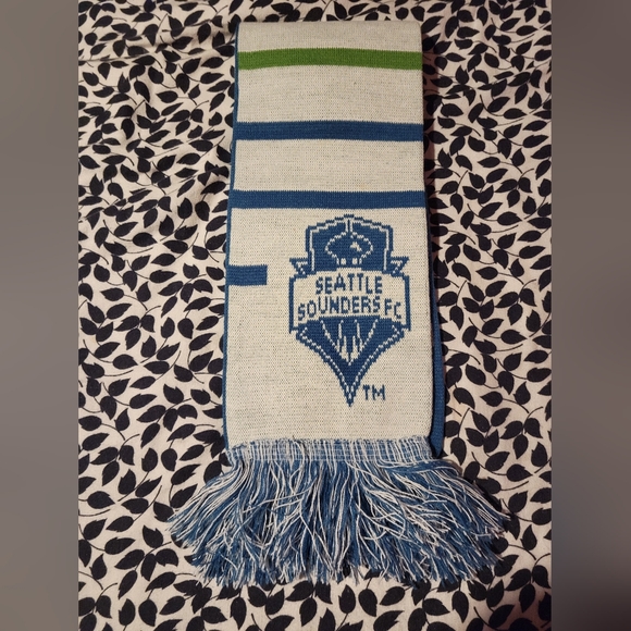 Seattle Sounders 2013 Season Ticket Member Scarf - Picture 3 of 4